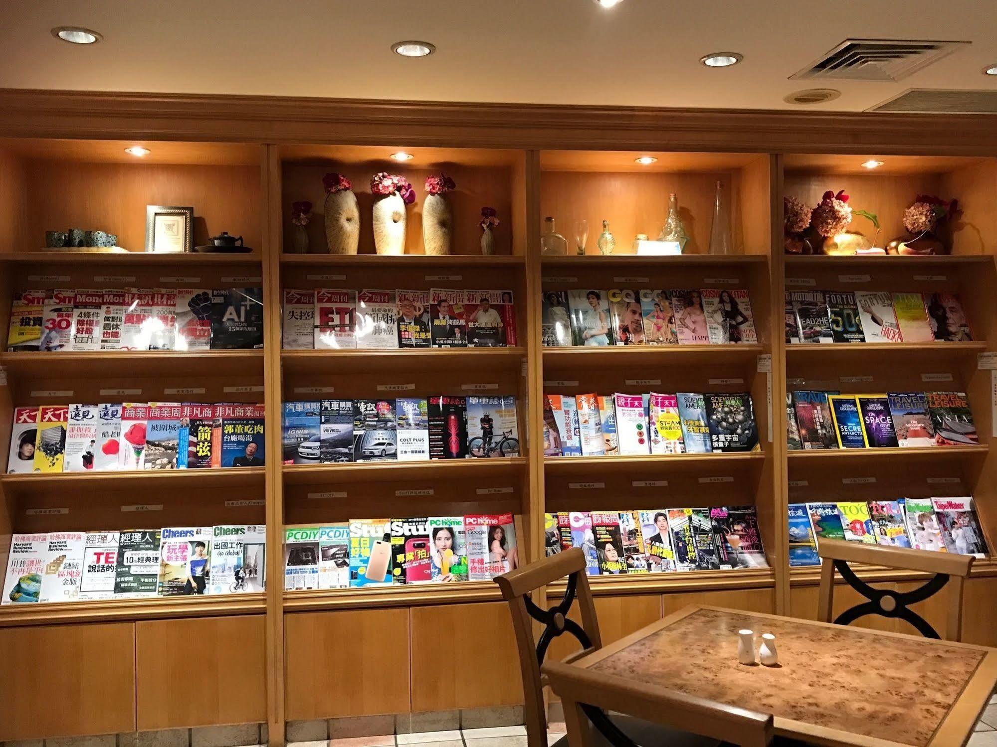 Dong Wu Hotel Тайбэй Экстерьер фото